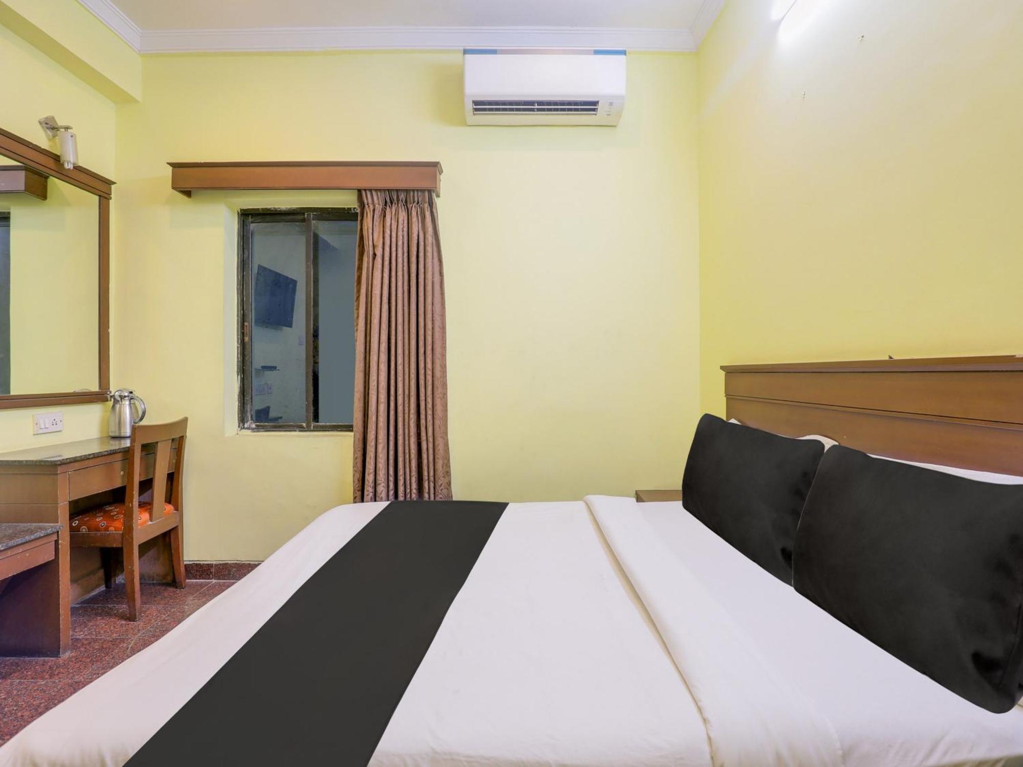 Hotel Super Collection O Chepauk Near Ma Chidambram Stadium Chennai