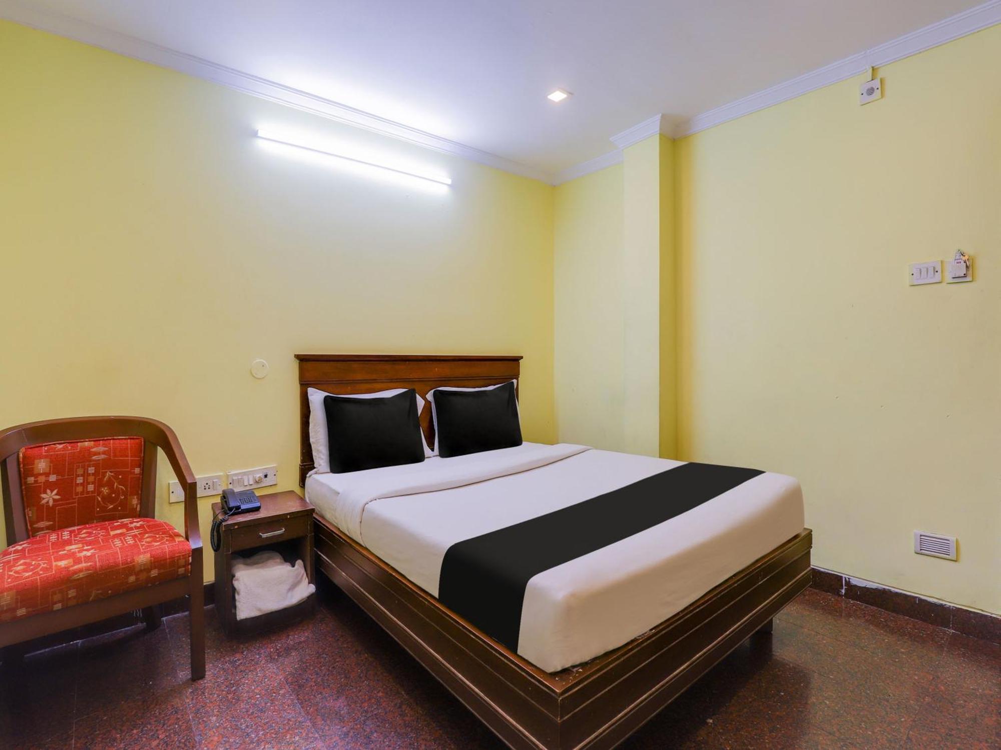 Hotel Super Collection O Chepauk Near Ma Chidambram Stadium 3*